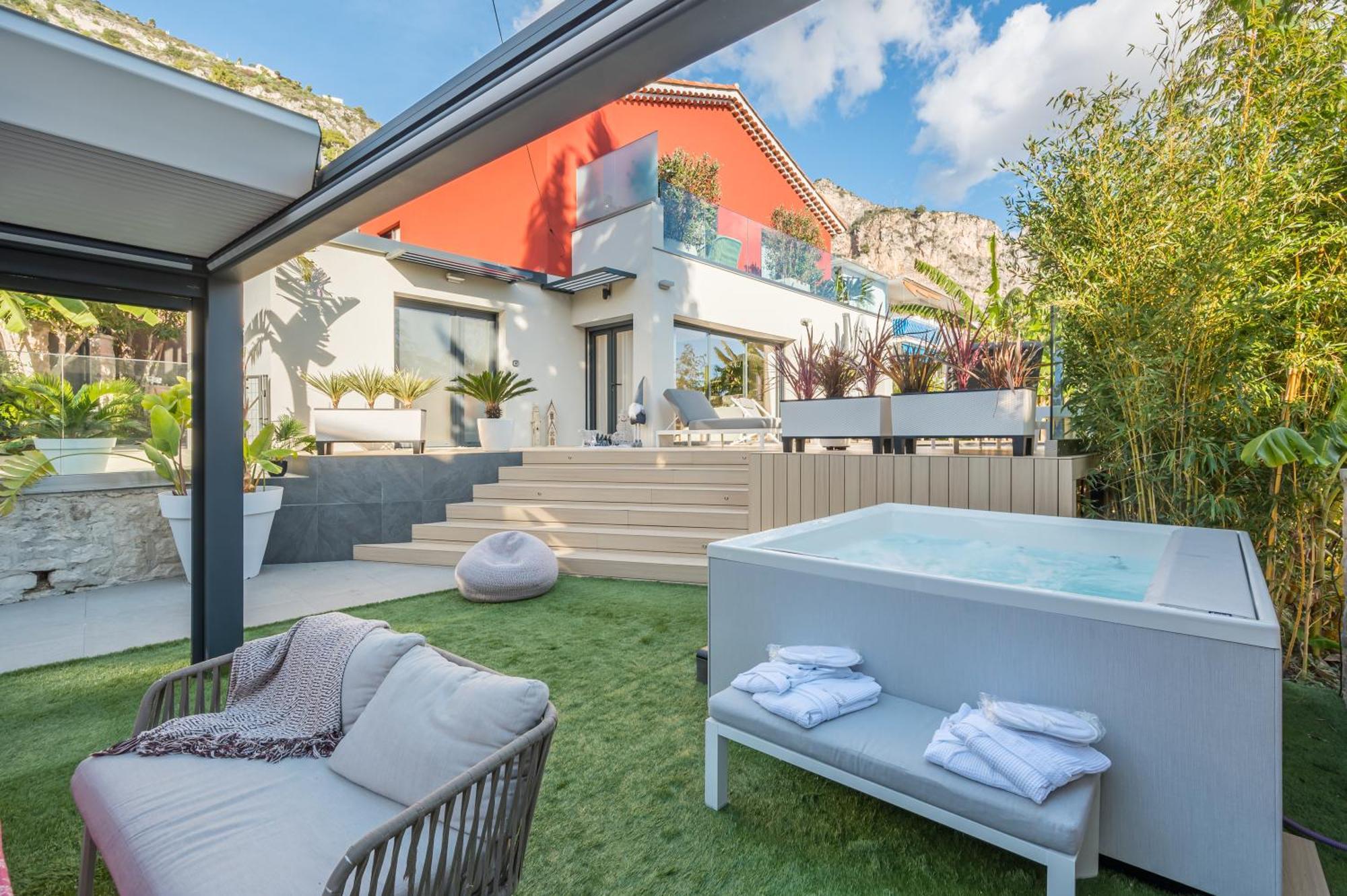 Deluxe Villa Graziella 200 M From The Beach Éze Luaran gambar